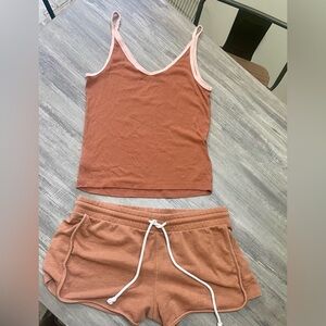 Universal Threads lounge set